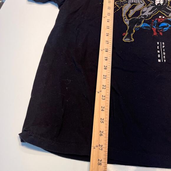 Marvel Men’s Black Spider-Man and Venom Welcome to my Neighborhood T Shirt 2XL - Picture 6 of 8